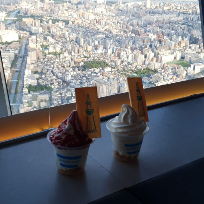 glaces avec vue skytree