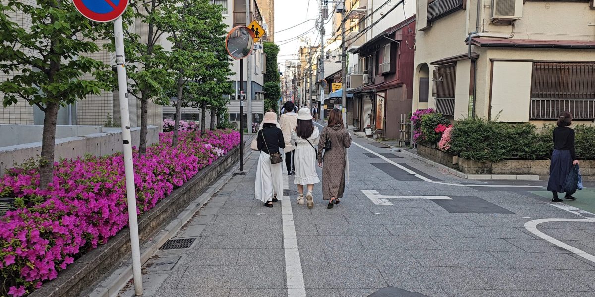 femmes-japonaises Femmes japonaises dans la rue